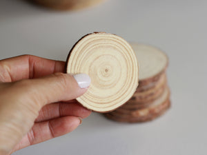 Wood slice place card 4-5 cm bundle bulk buy in packs of 50, 100 or 200