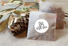 Load image into Gallery viewer, Bulk buy confetti with personalised bags - eco-friendly flower confetti set