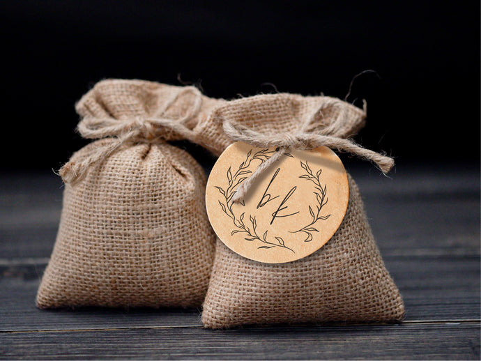 Natural hessian bag for your event favour with personalised tag | Jute/ Burlap gift bag