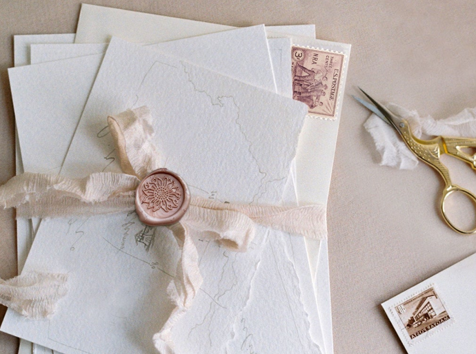 Blush pink wax seal kit with beautiful soft pastel colours